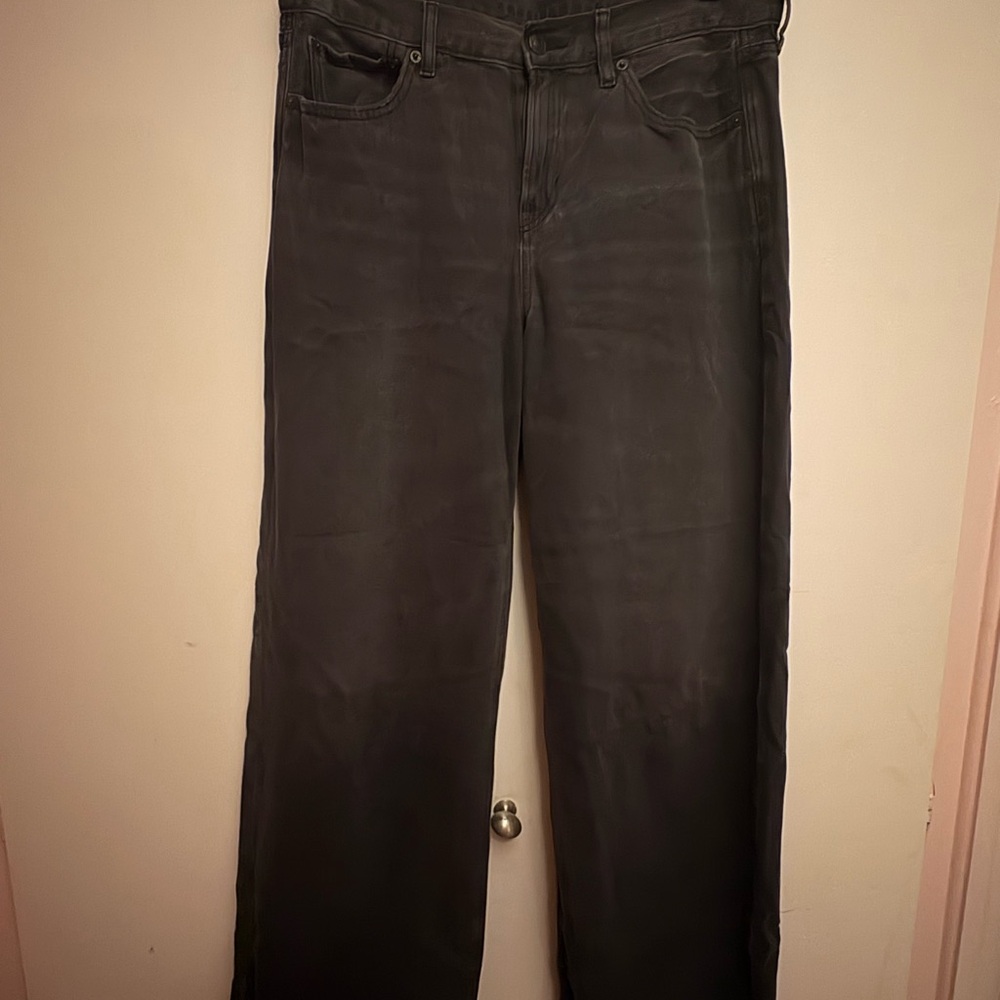 American Eagle Outfitters Women's Black Flare Jeans